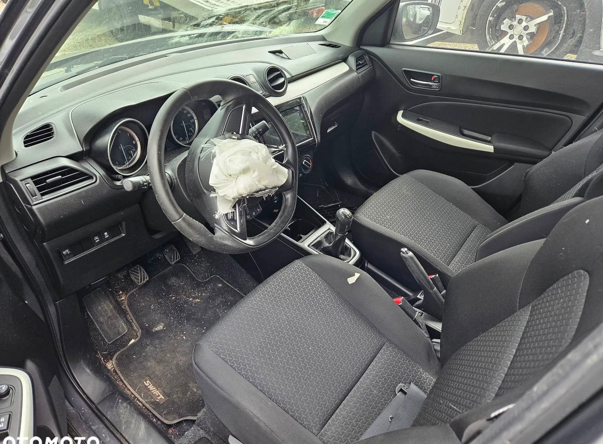 Suzuki Swift cena 25500 przebieg: 57000, rok produkcji 2020 z Wieleń małe 191
